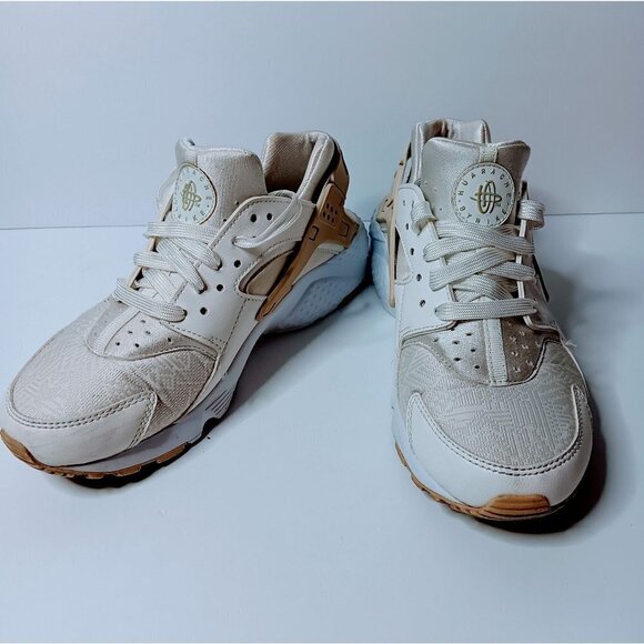 Nike Huarache Big Kid's Athletic Sneaker - Picture 2 of 7